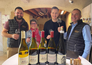 Venue au Domaine du Père Benoit  de Raimonds Tomsons, Meilleur Sommelier du Monde 2023.